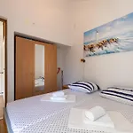 Relax - Two Bedroom With Terrace * Ston