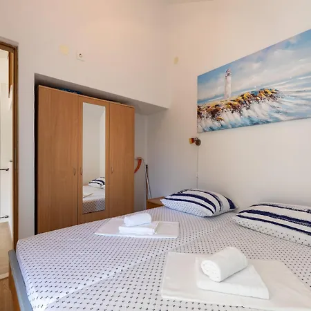 Relax - Two Bedroom With Terrace * Ston