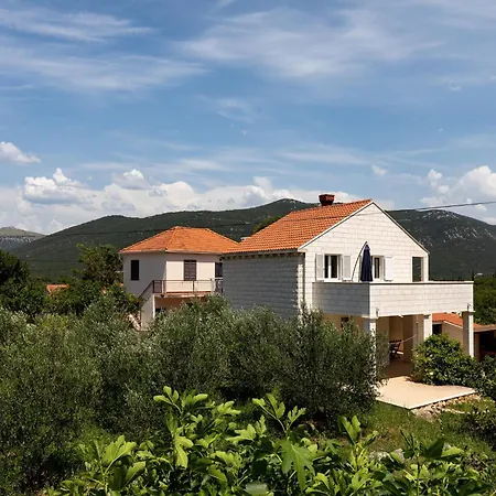 Relax - Two Bedroom With Terrace Apartment Ston
